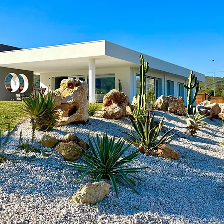Nanni Contemporary, Pool And Garden Villa *